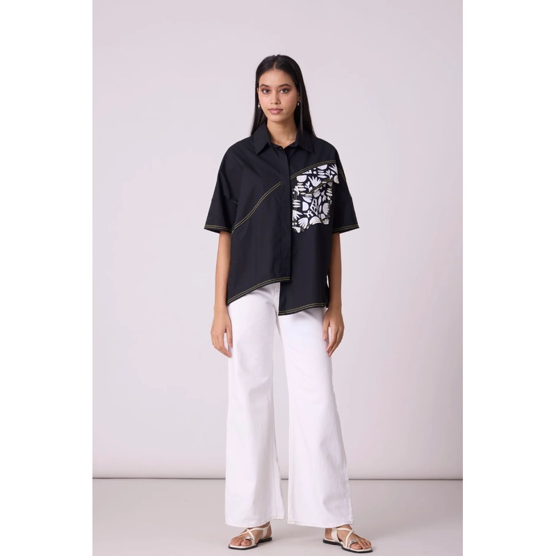 Andrea Black Shirt XS