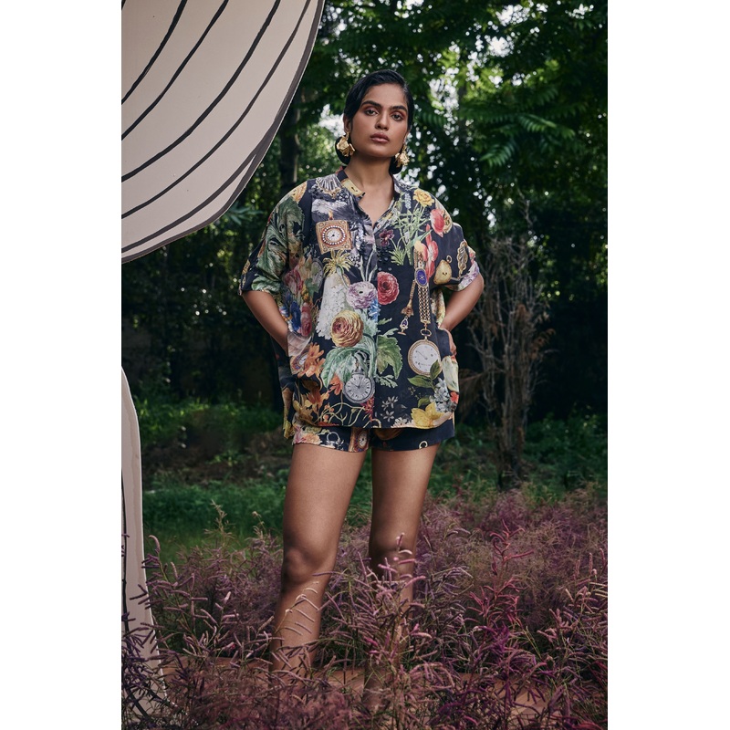 Antiquity Fit Top and Shorts XS