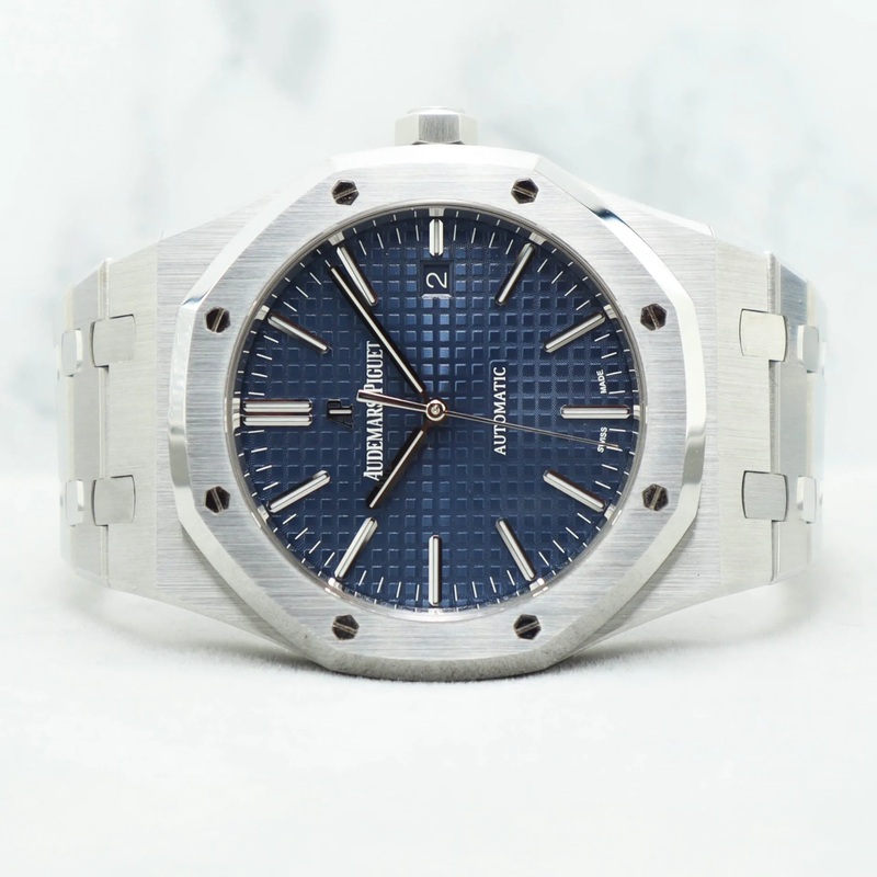 Audemars Piguet Royal Oak 15400ST