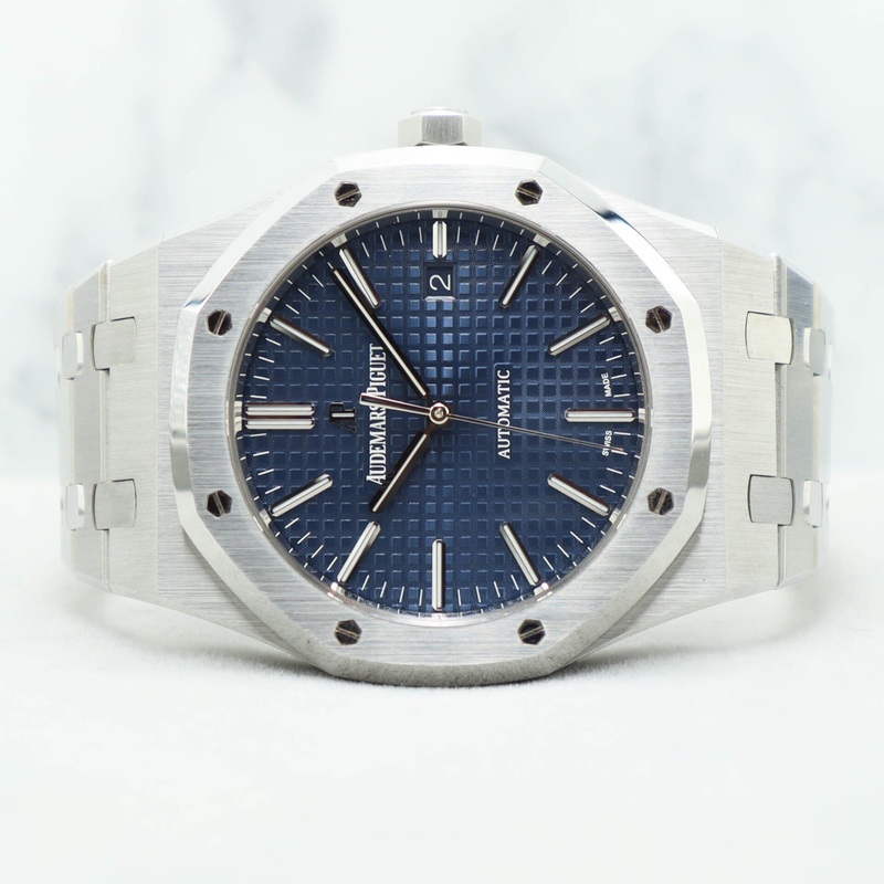 Audemars Piguet Royal Oak 15400ST