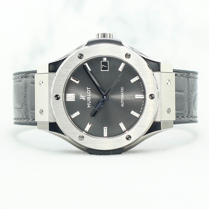 Hublot Classic Fusion 565.NX.7071.LR