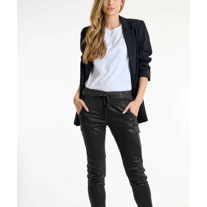 Active Jogger Pants In Black